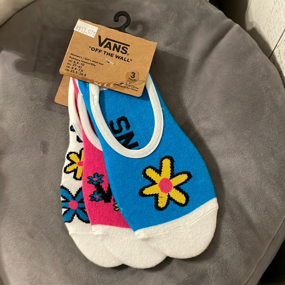 VANS socks 3 pair 💓
